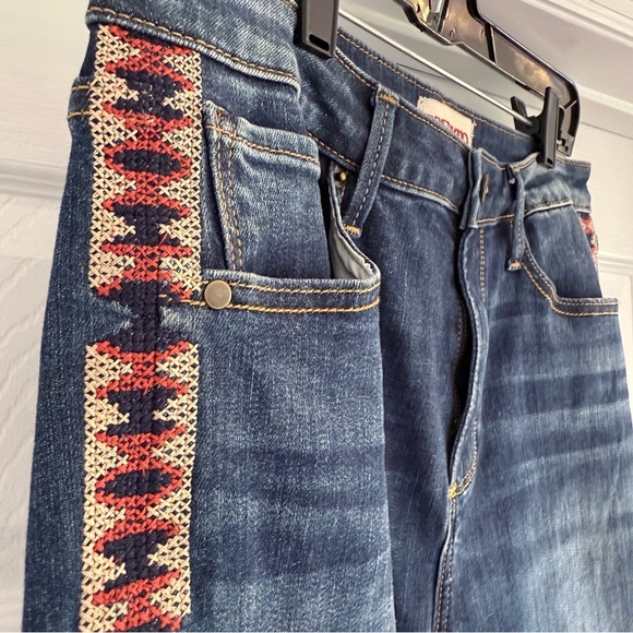 DRIFTWOOD Jackie High Rise Skinny Jean Cross Stitch Detail 29 - Picture 3 of 9